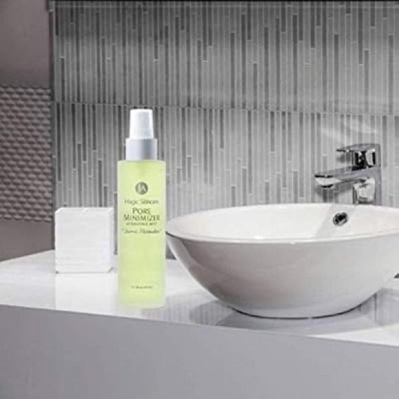 NIB Jerome Alexander Magic Skincare Pore Minimizing Hydrating, Antioxidant Mist - Picture 3 of 5